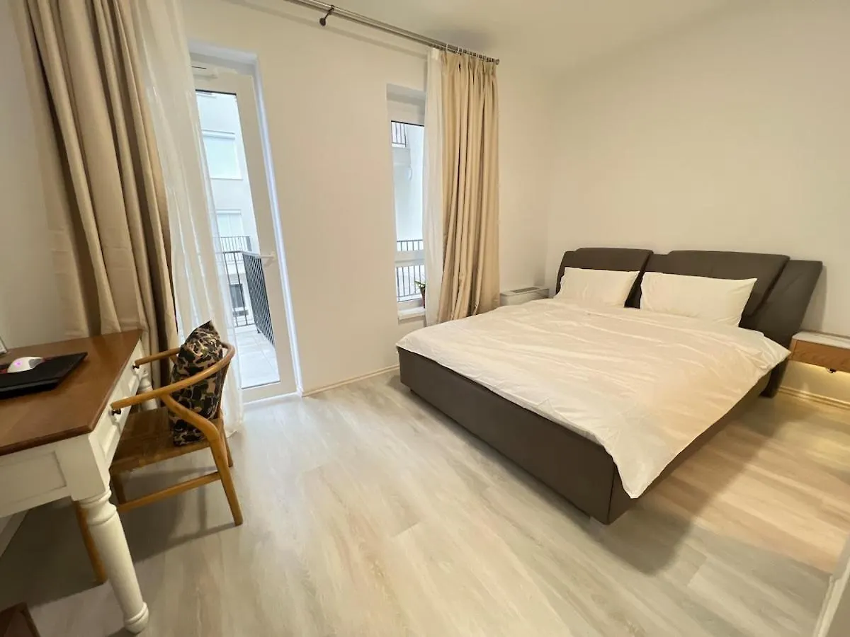 Apartmán Danube 3 Beds With Big Balcony Parking 10Euro A Day Budapešť