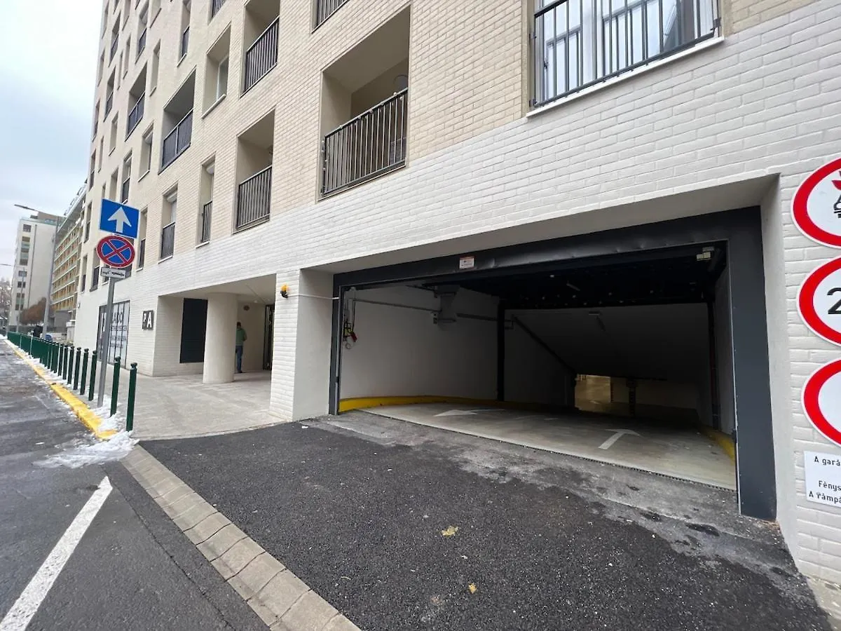 Apartmán Danube 3 Beds With Big Balcony Parking 10Euro A Day Budapešť
